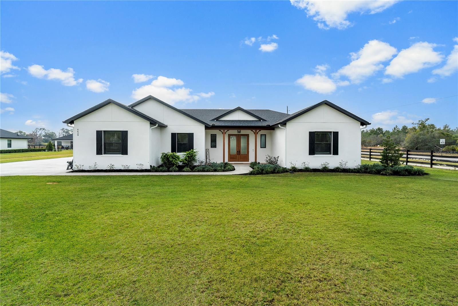 4428 SHIRLEY SHORES, TAVARES FL 32778 — MLS #MFRO6372291 | 4 Bed 3 Bath Home