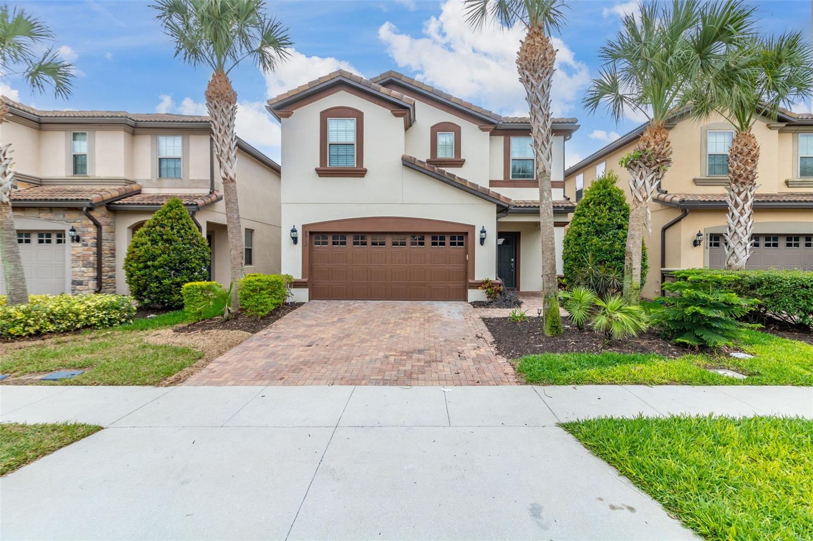 8912 RHODES, KISSIMMEE FL 34747 — MLS #MFRS5148044 | 7 Bed 6 Bath Home