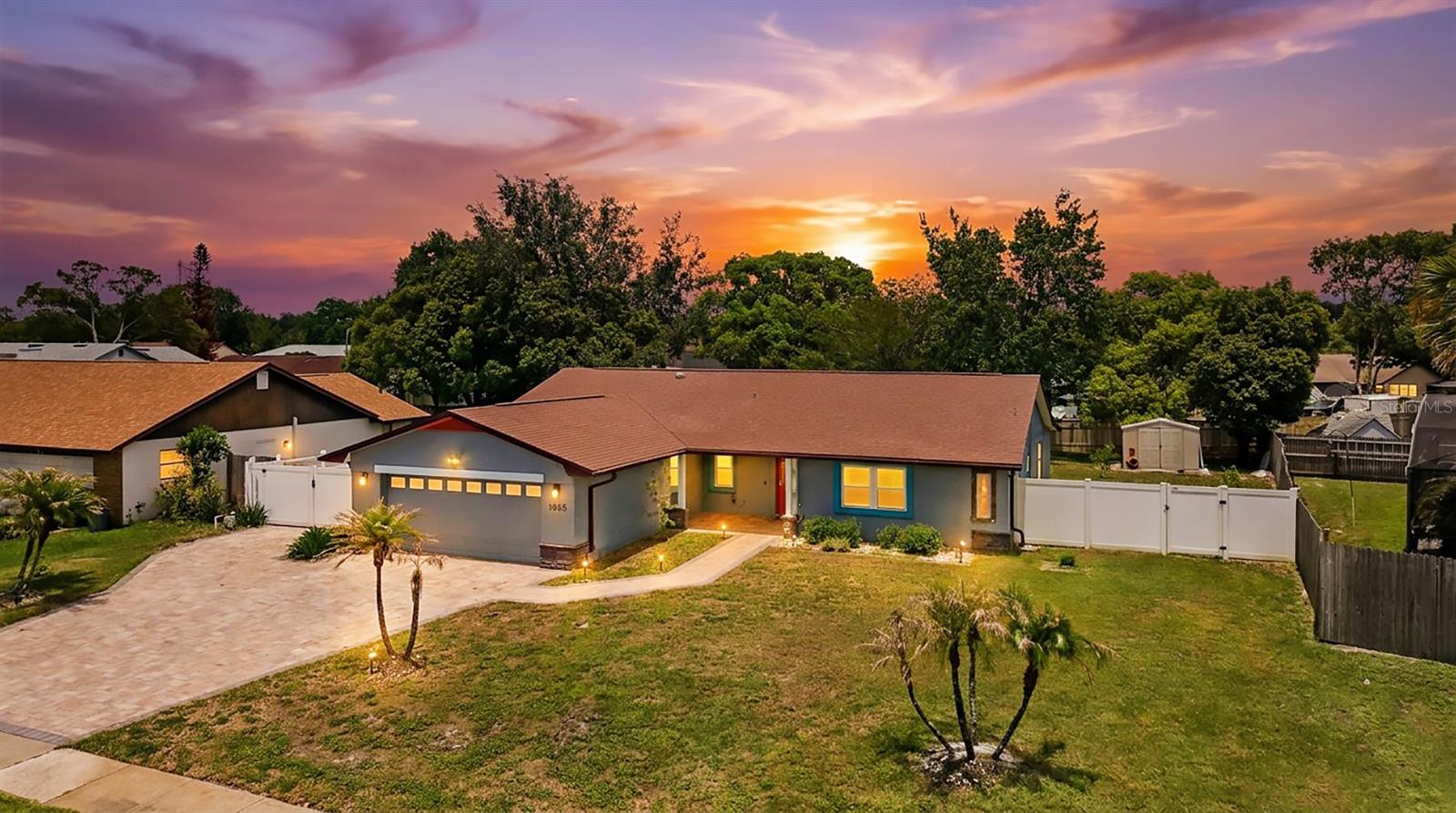 1055 PALOS VERDE, ORLANDO FL 32825 — MLS #MFRO6414173 | 4 Bed 3 Bath Home