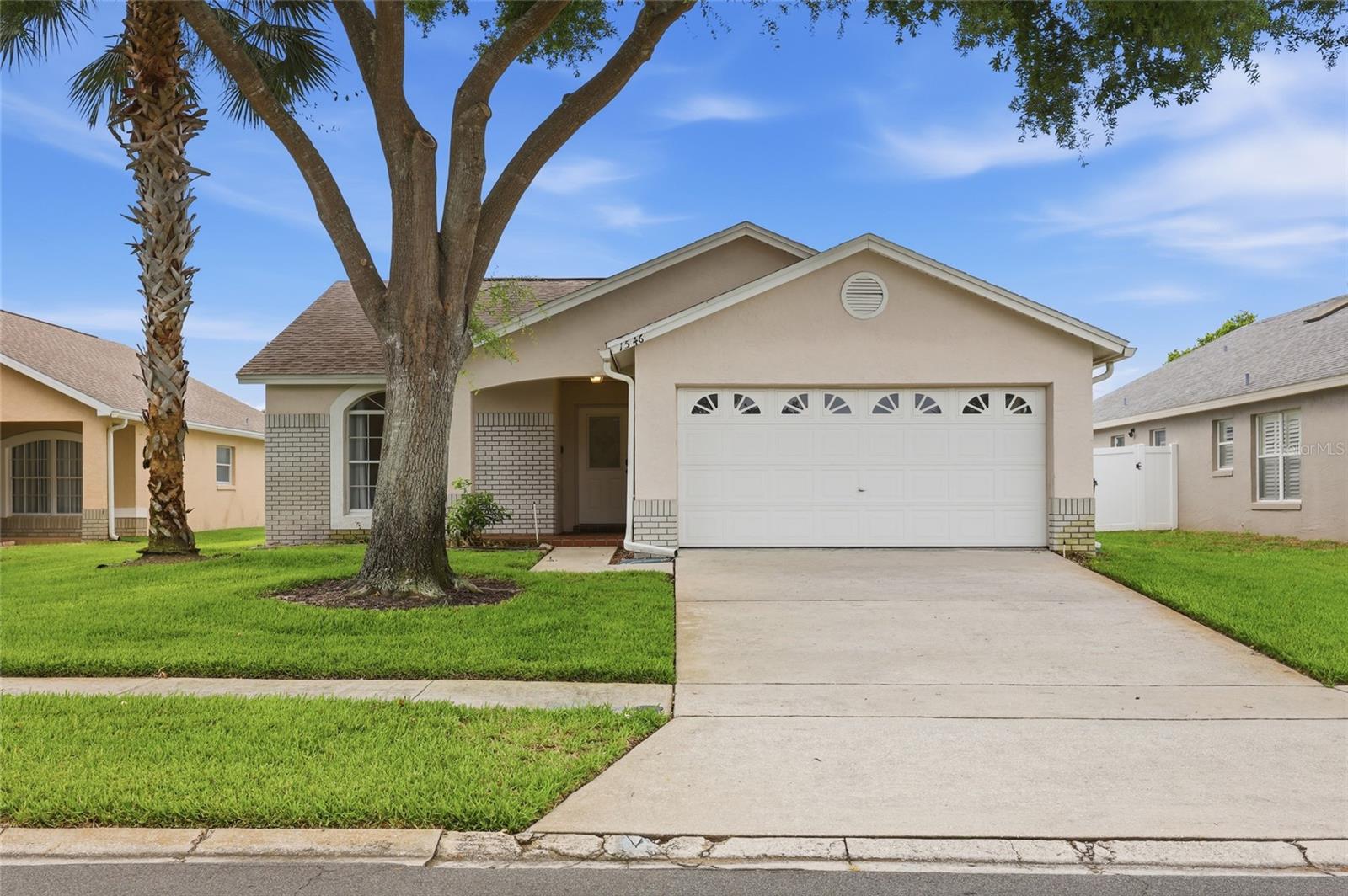 1546 INDIAN OAKS — photo 2