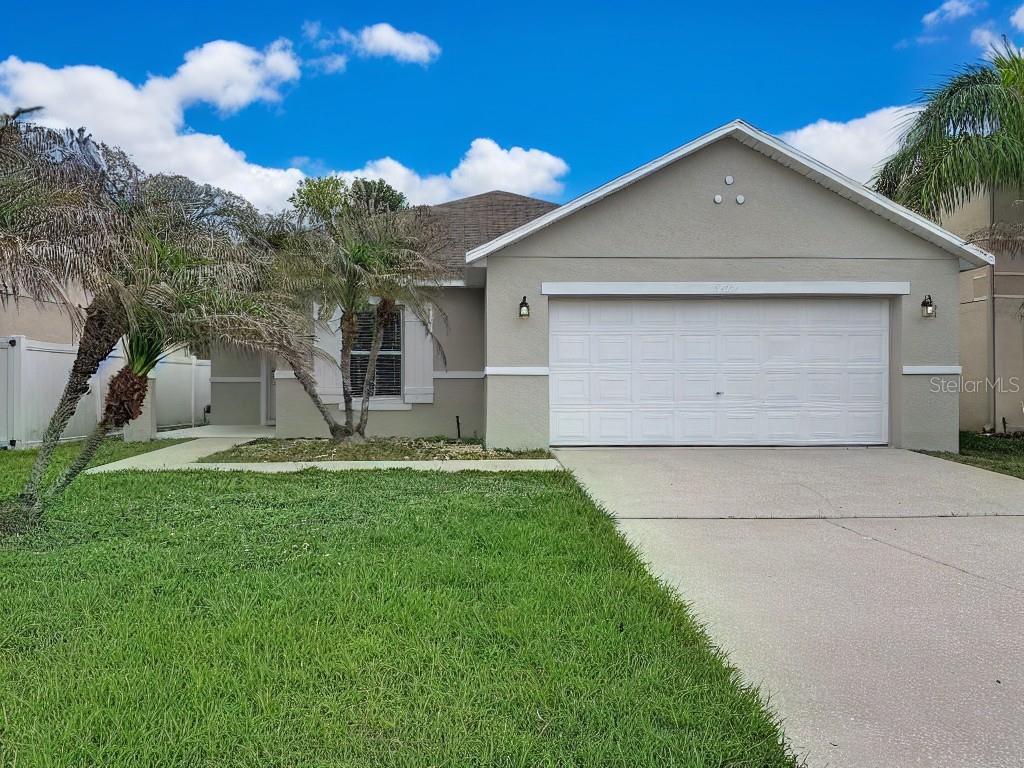 4692 ROSS LANIER, KISSIMMEE FL 34758 — MLS #MFRS5149142 | 3 Bed 2 Bath Home