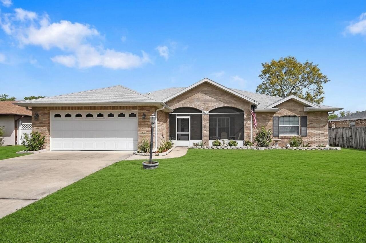 1837 DUBLIN, DELTONA FL 32738 — MLS #MFRV4948453 | 3 Bed 2 Bath Home