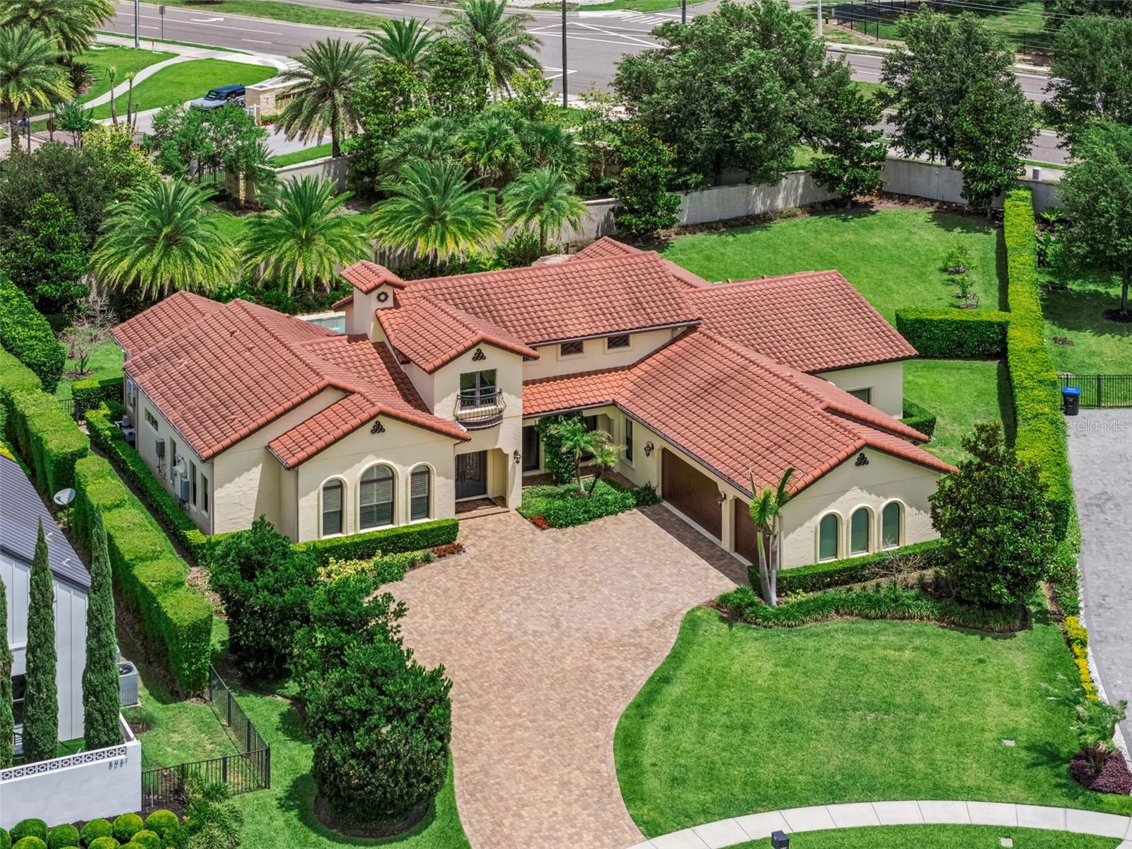 5067 SAWYER COVE, WINDERMERE FL 34786 — MLS #MFRO6409382 | 5 Bed 4 Bath Home
