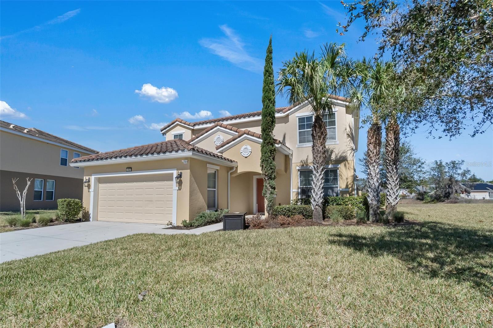 4127 OAKTREE, DAVENPORT FL 33837 — MLS #MFRO6387383 | 6 Bed 5 Bath Home
