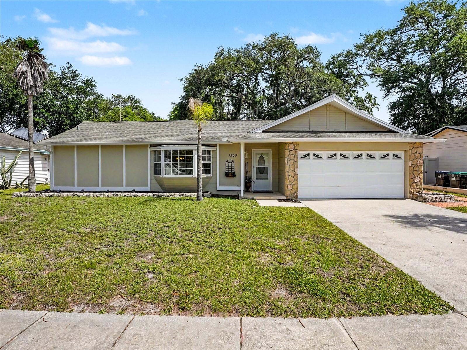 7505 LAUREL SPRINGS, WINTER PARK FL 32792 — MLS #MFRO6405854 | 3 Bed 2 Bath Home