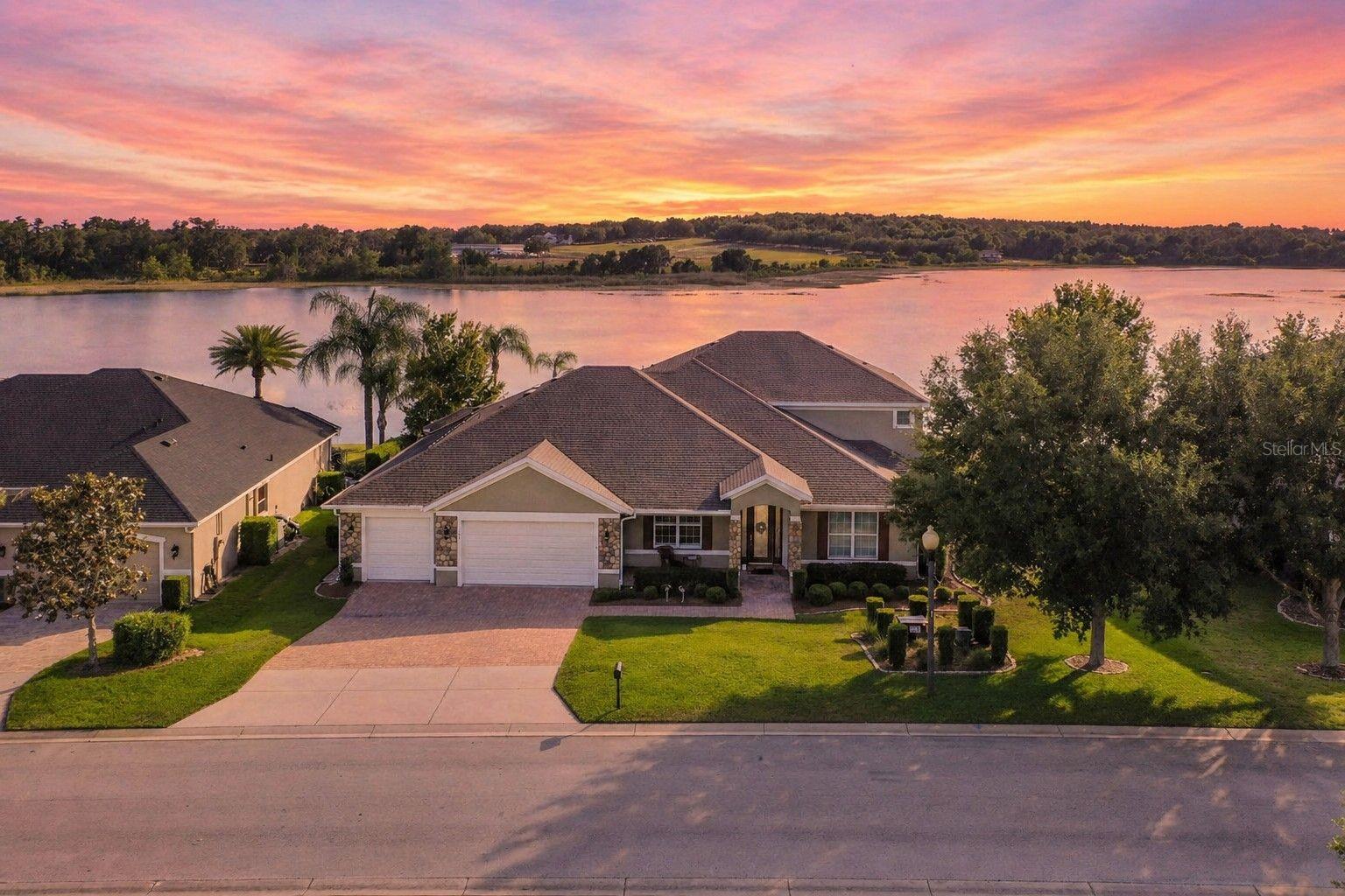 11232 LITTLE NELLIE, CLERMONT FL 34711 — MLS #MFRG5111532 | 6 Bed 5 Bath Home